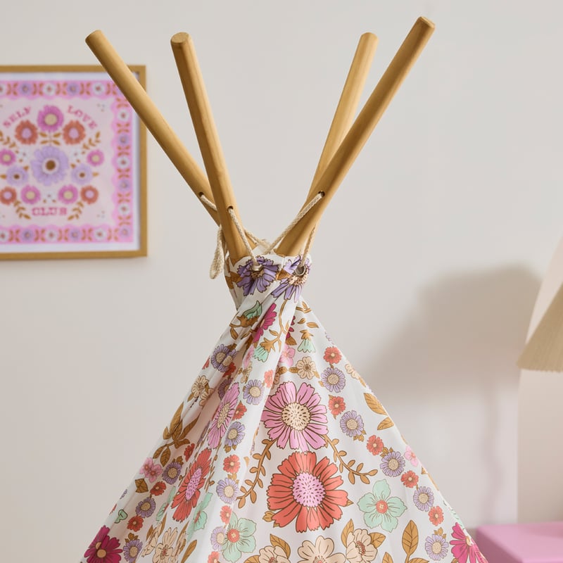 Willa Floral Teepee