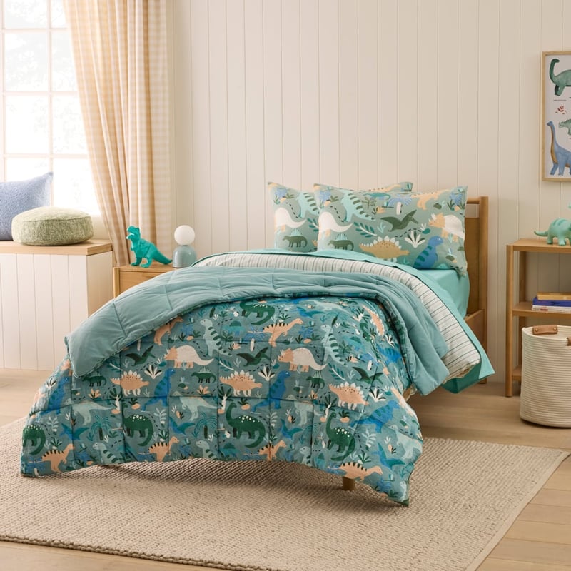 Super Cuddly Dino Zone Blanket