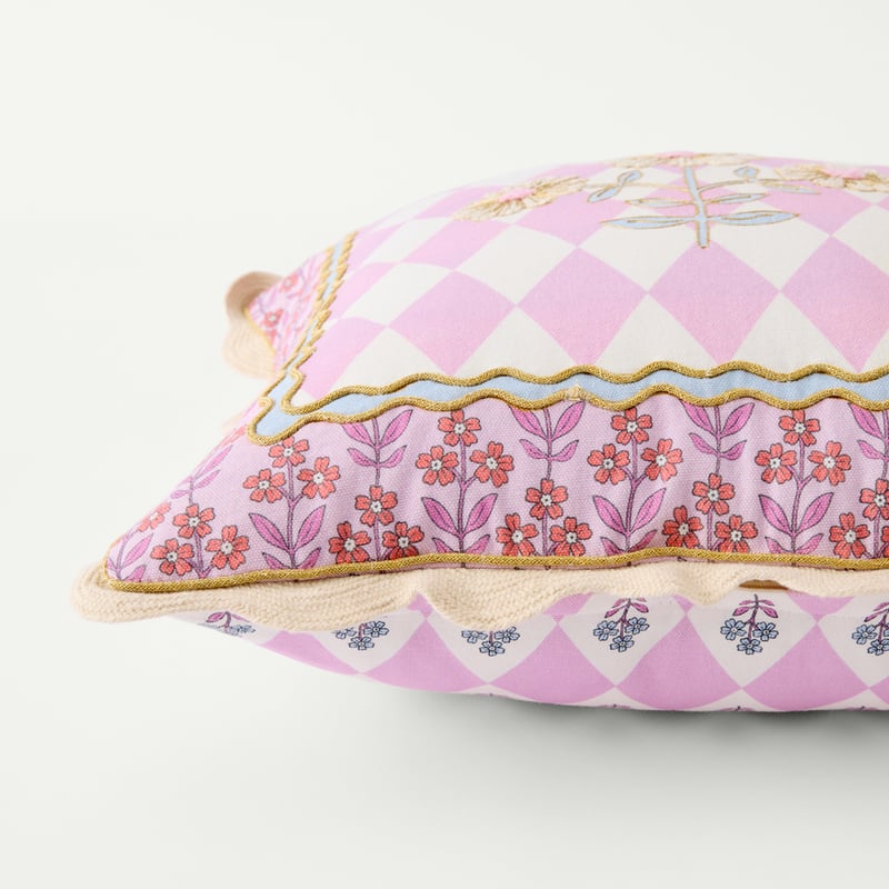 Sia Pink Floral Textured Cushion