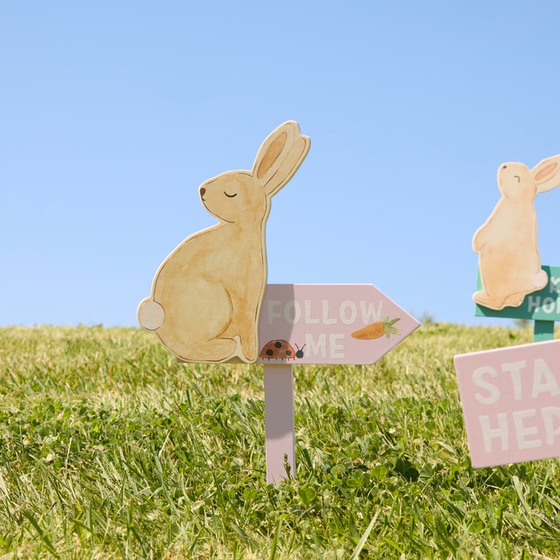 Easter Hunt Signs Pack of 5