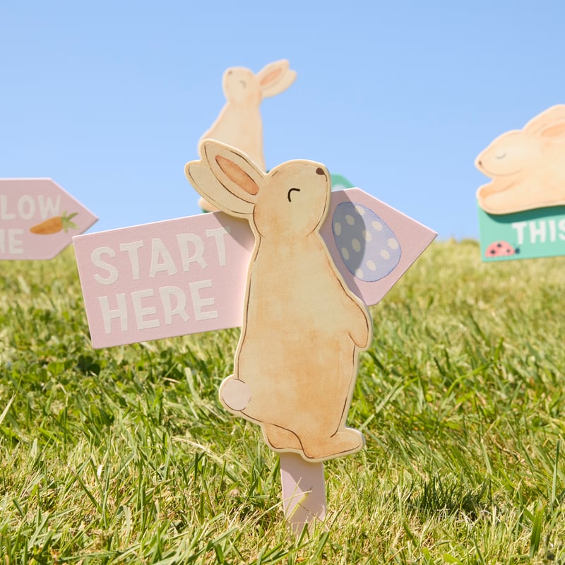 Easter Hunt Signs Pack of 5