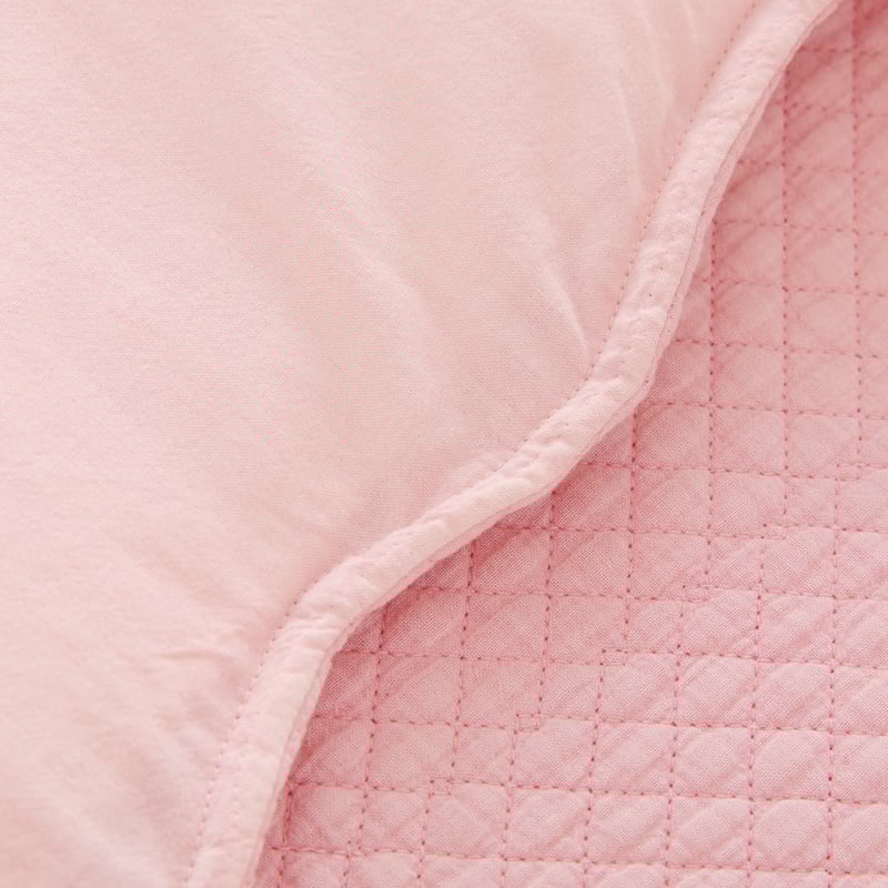 Diamond Scallop Dusty Pink Quilted Cot Quilt Cover Set
