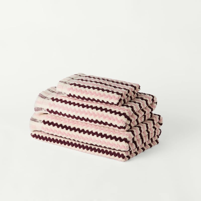 European Luella Turkish Cotton Pink & Burgundy Towel