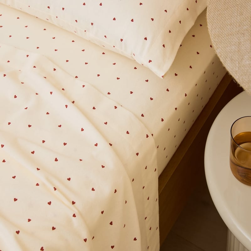  Darling Hearts Coconut & Cherry Flannel Sheet Separates