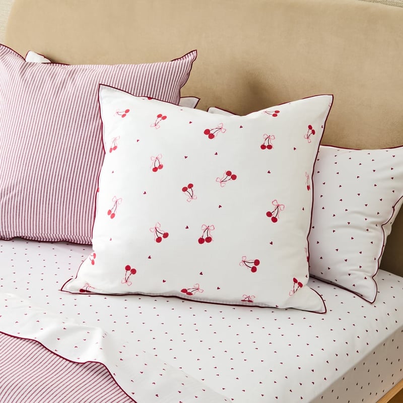 Ma Cherie Printed White Pillowcases