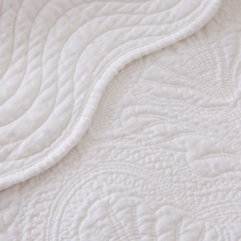 Elisa White Quilted Pillowcase