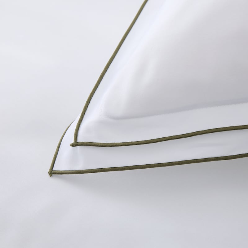 Egyptian Cotton White & Green Split Border Pillowcase 