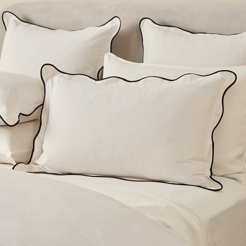 Hallie Scallop Coconut & Black Quilt Cover Set & Separates