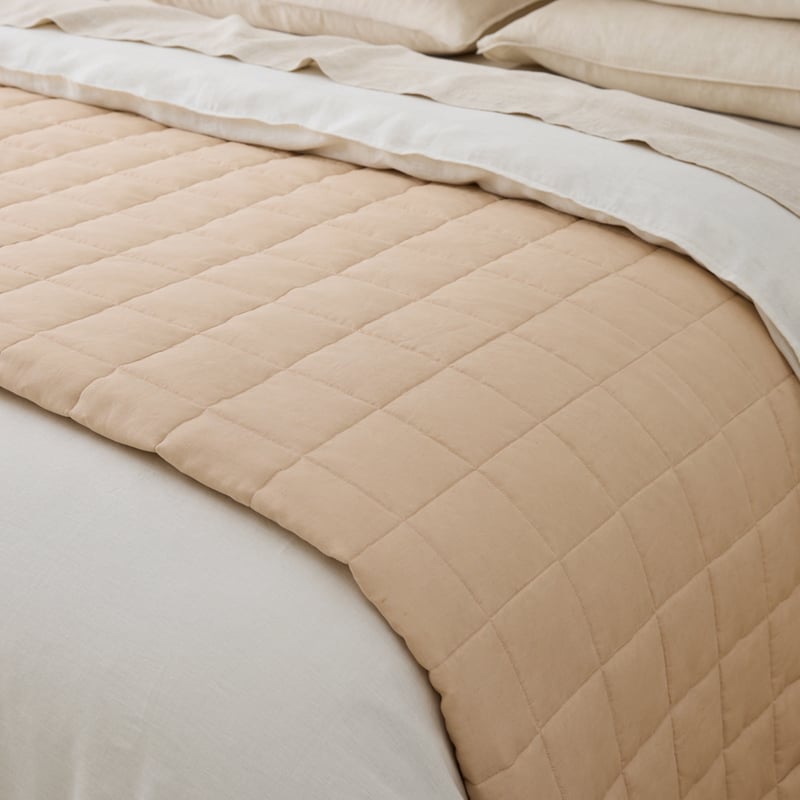 Vintage Washed Linen Macadamia Quilted Bedcover
