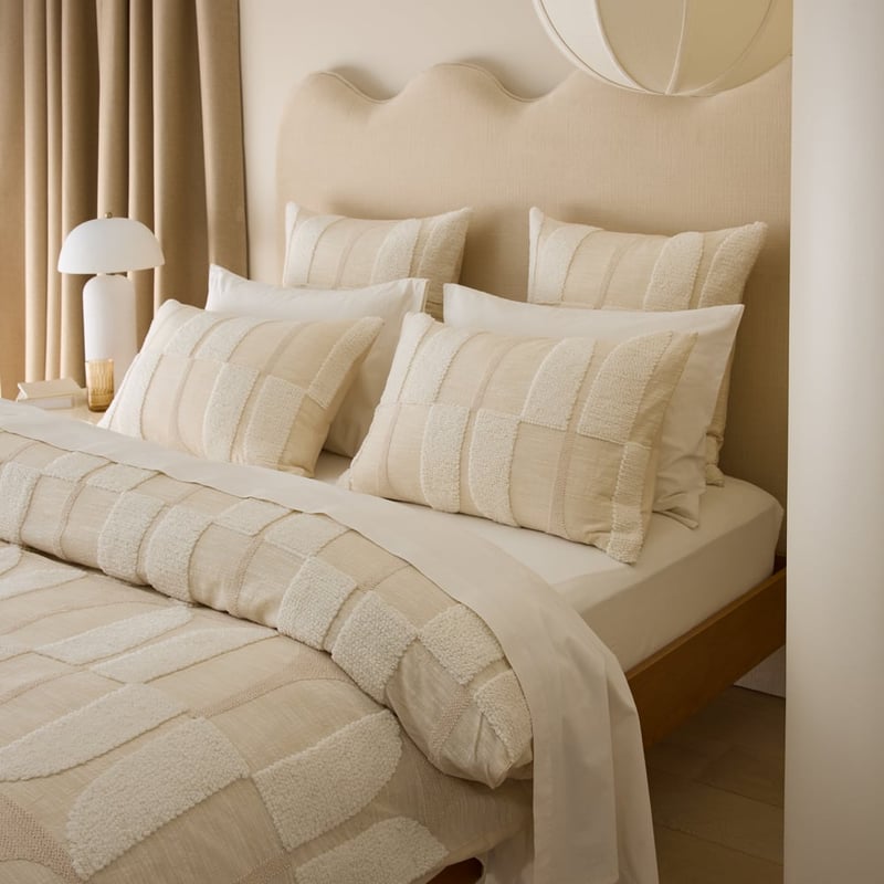 Hendrix Tufted Natural Quilt Cover Separates