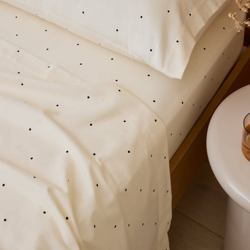 Mini Dot Coconut & Onyx Flannel Pillowcases