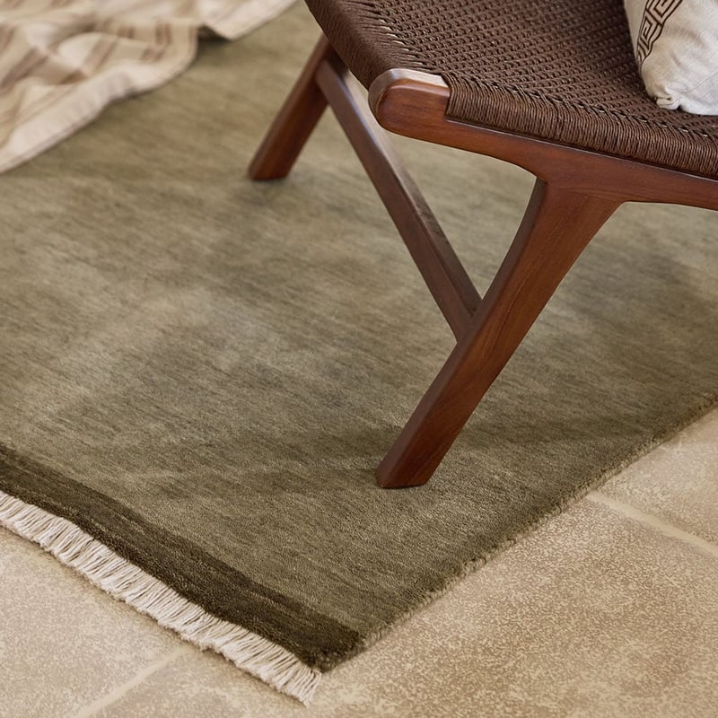 Whisper Tufted Fringed Olive Green Wool Rug