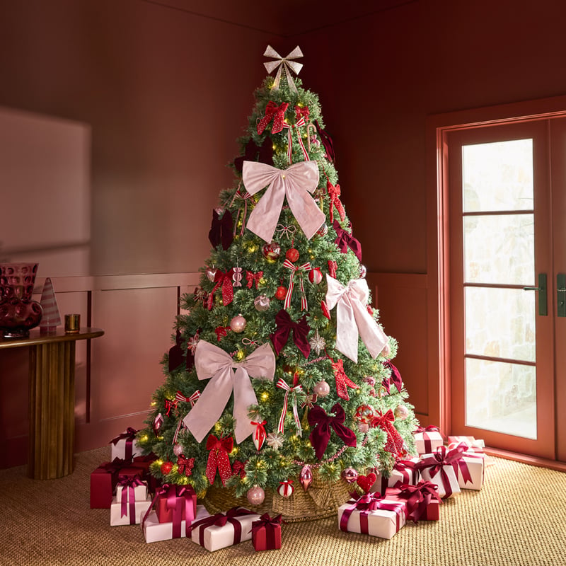 Pine Cashmere LED Green Christmas Tree