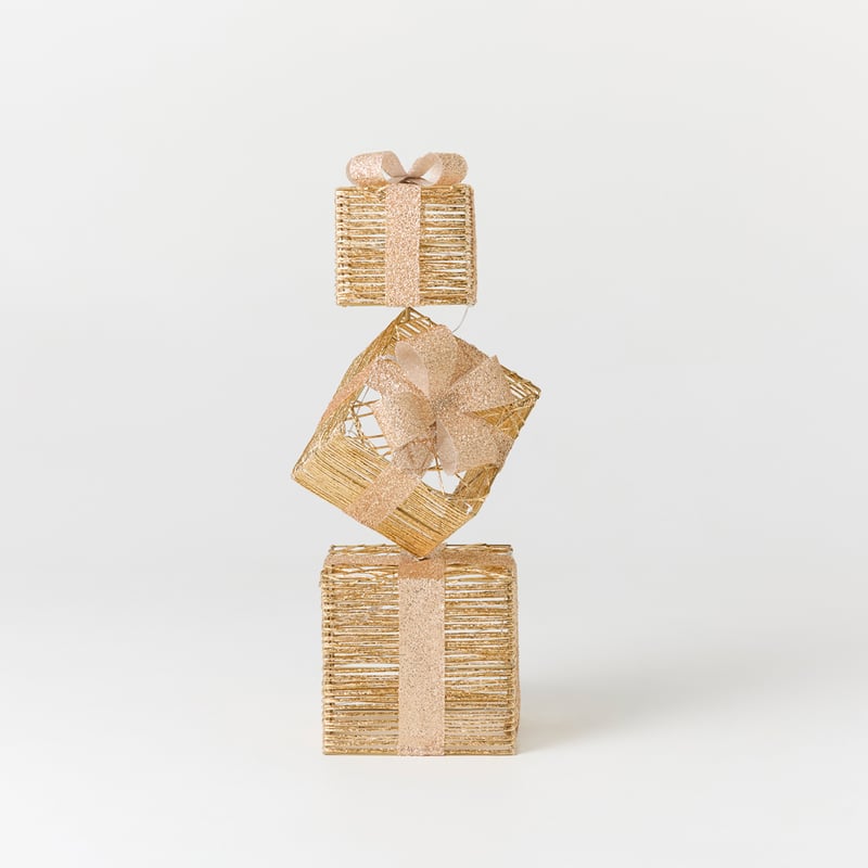 Sparkling Gold LED Square Presents