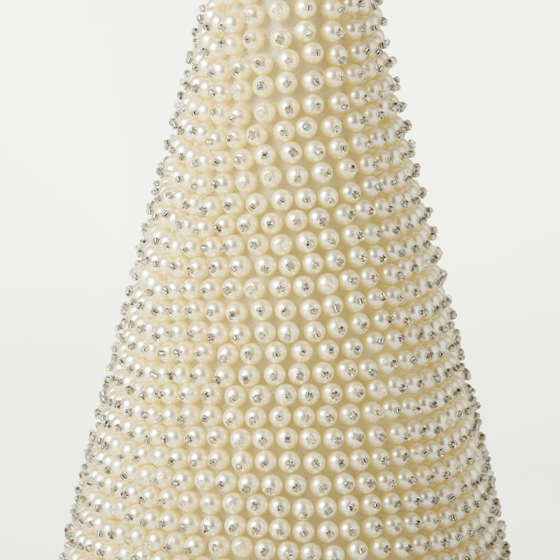 Luxe Pearl White LED Christmas Tree