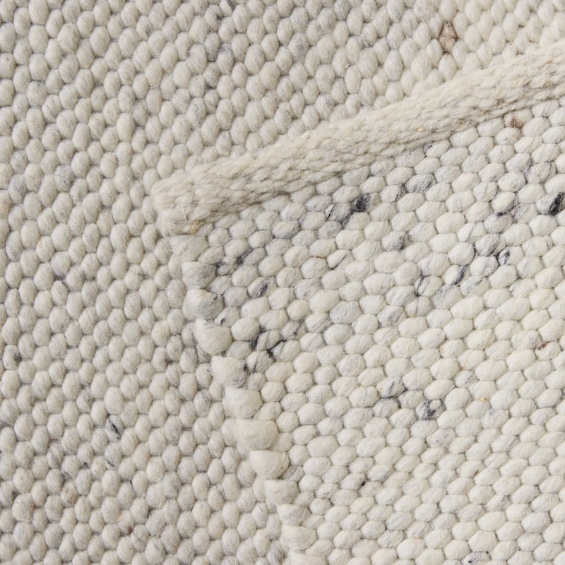 River Cream Pebble Hand Looped Natural Wool Rug