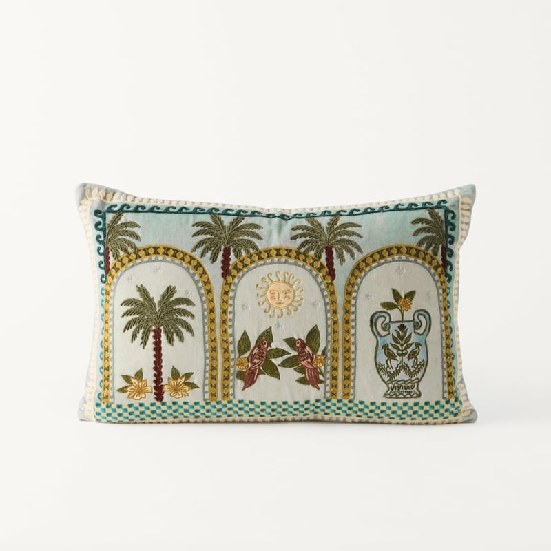 Artefact Minera Cushion