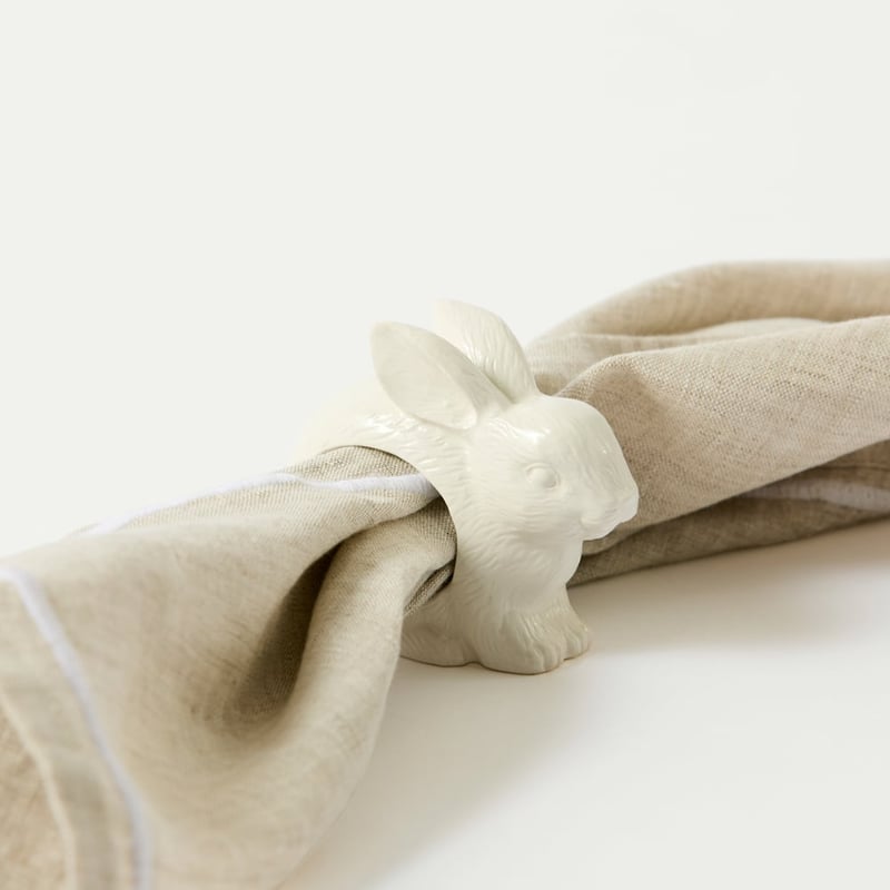  Bunny Hop White Napkin Ring