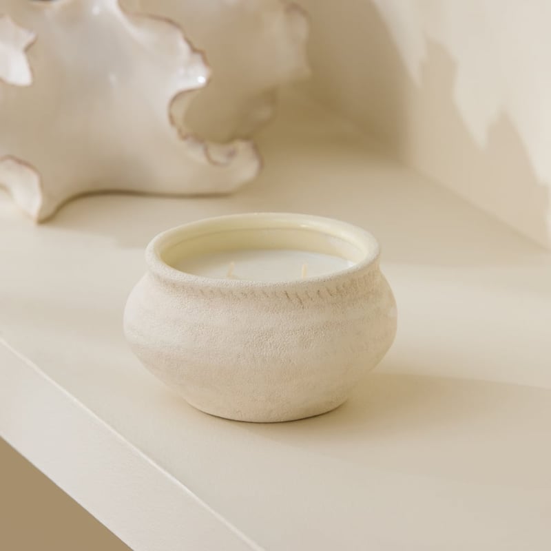 Nusa White Oceanic Candle 340g