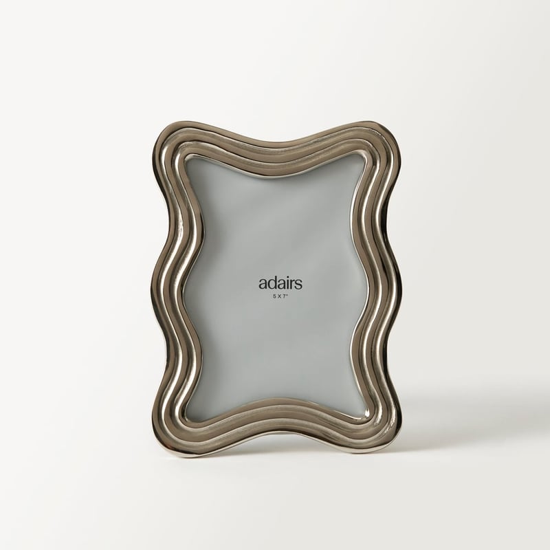 Wavy Silver Large Frame Silver