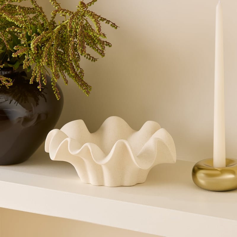 Aubrey White Frilly Small Bowl