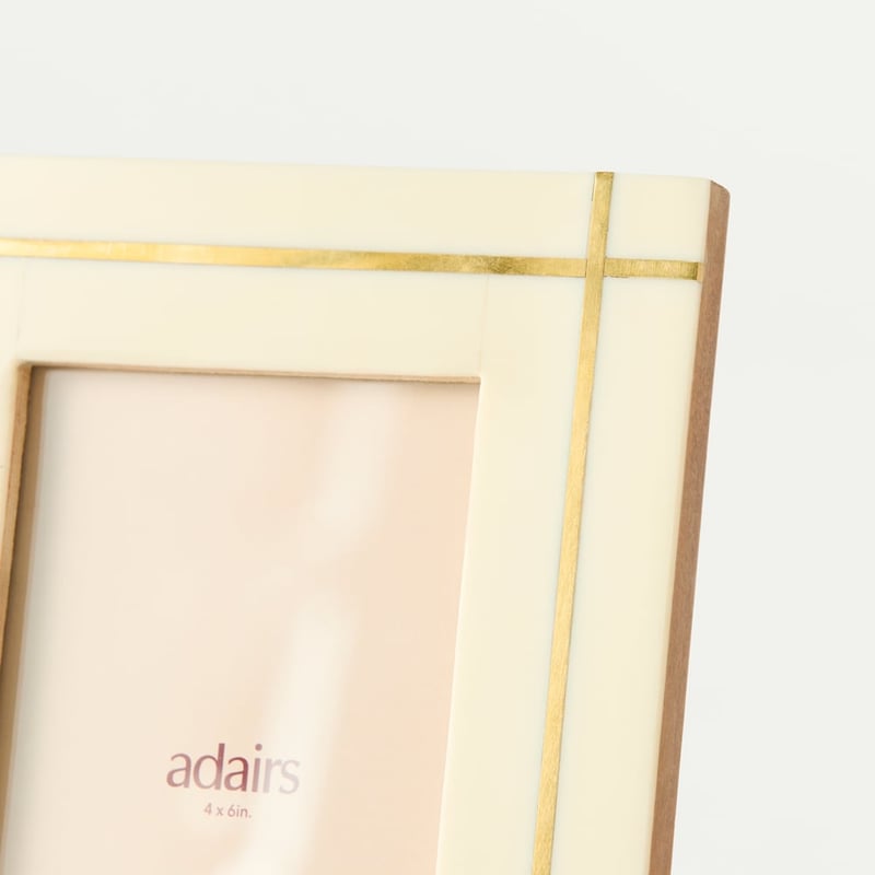 Elijah Natural & Gold Portrait Frame