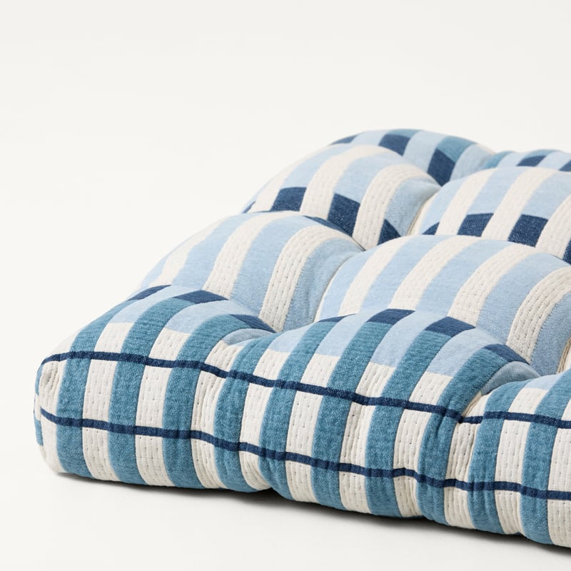 Orson Lagoon Pet Bed