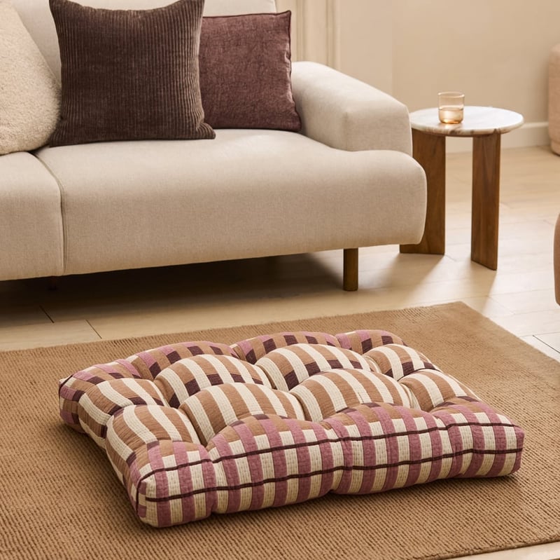 Orson Mulberry Pet Bed