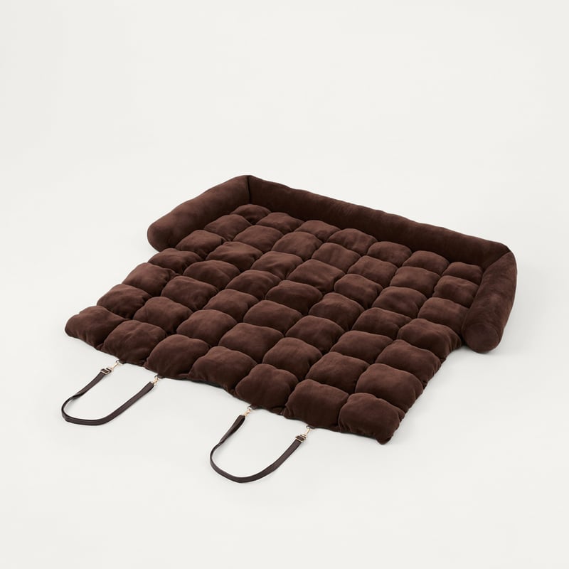 Marshmallow Chocolate Fold-Out Pet Bed