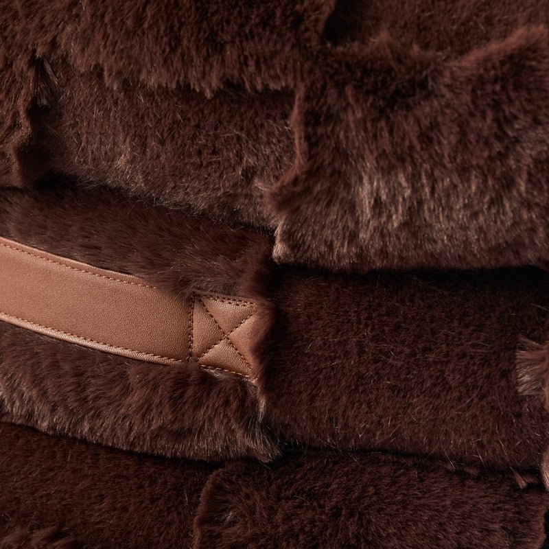 Ziggy Chocolate Clea Recycled Fur Pet Bed