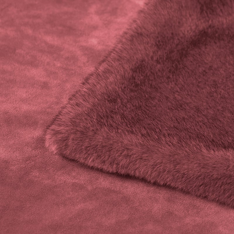 Zurich Mulberry Recycled Fur Pet Blanket