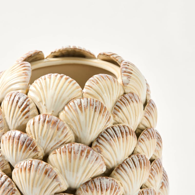 3D White & Natural Shell Vase