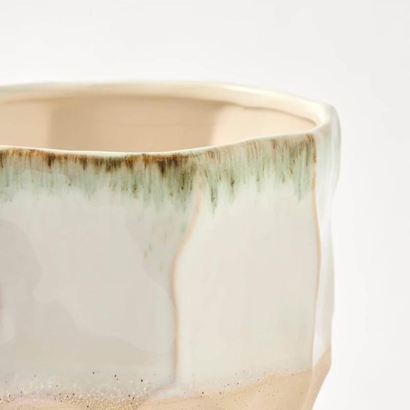 Tidal White & Natural Pot
