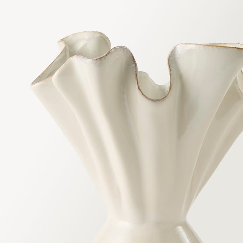 Flare Warm White Frill Pedestal Vase