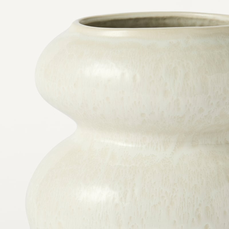 Odessa Ivory Vase