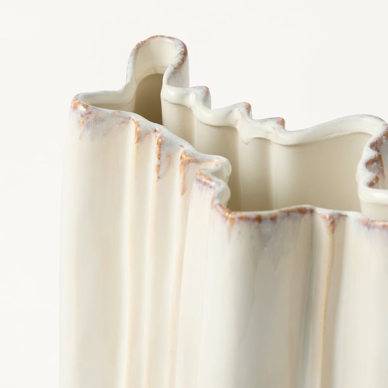 Ripple Cream Vase