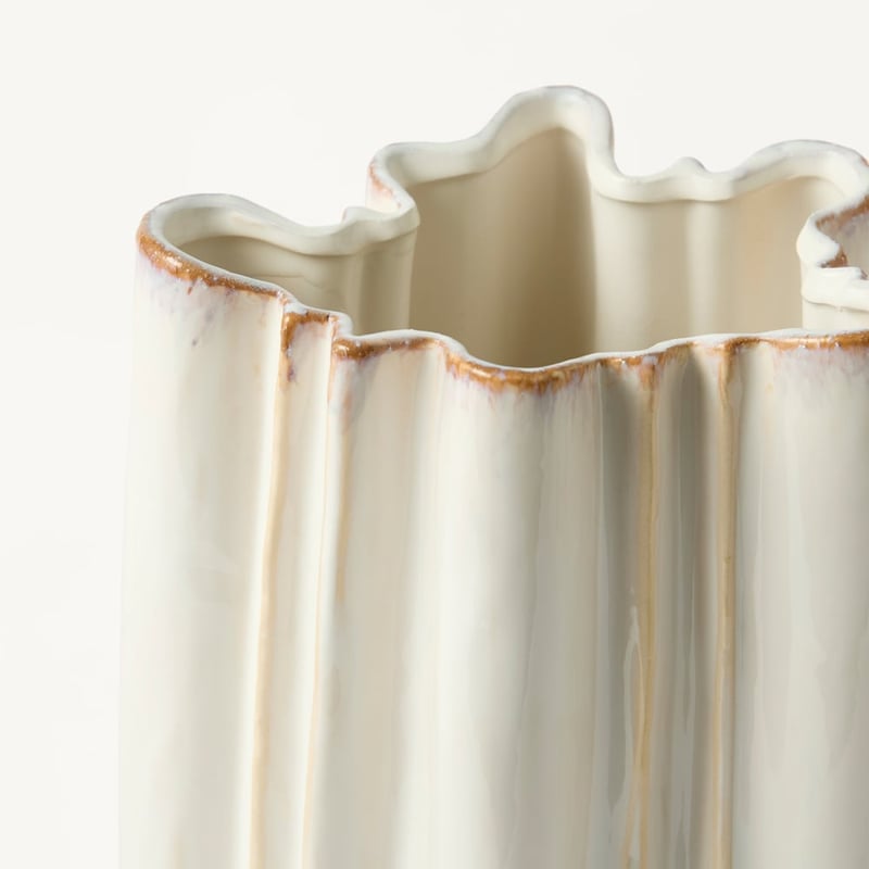 Ripple Cream Vase