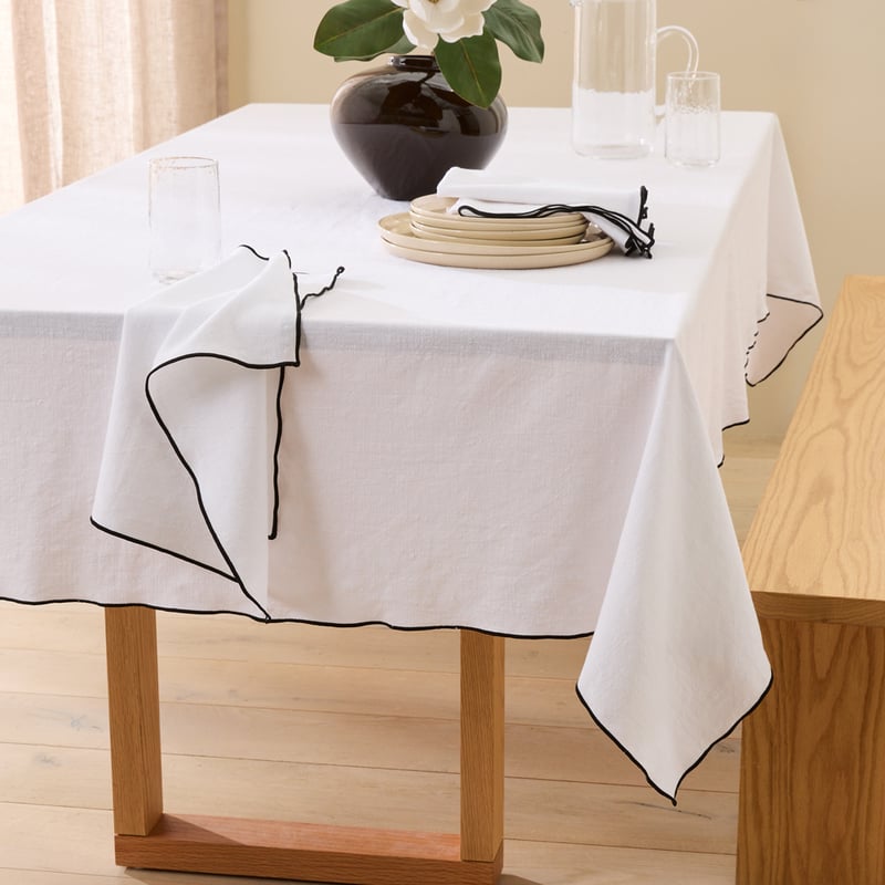Lulu White & Black Tablecloth