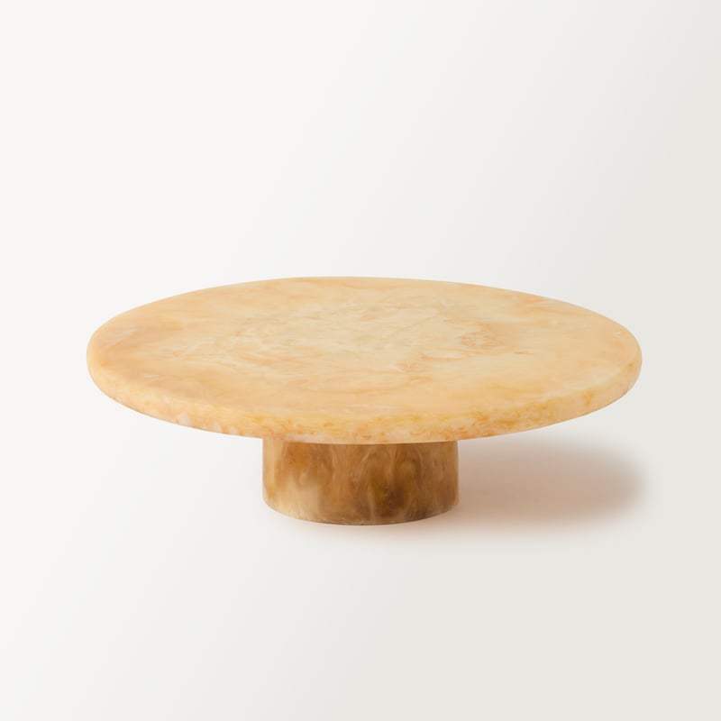 Arto Caramel Resin Cake Stand