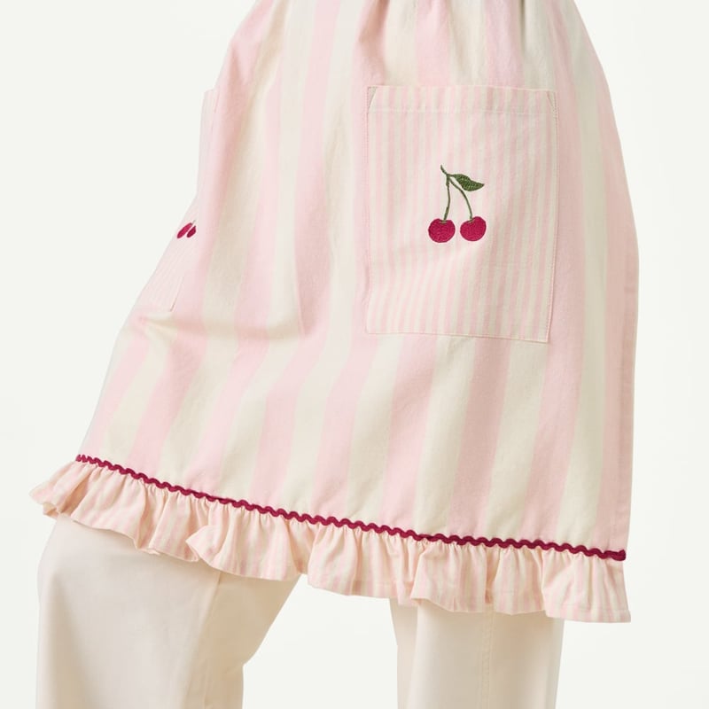 Ma Cherie' Apron Cherry