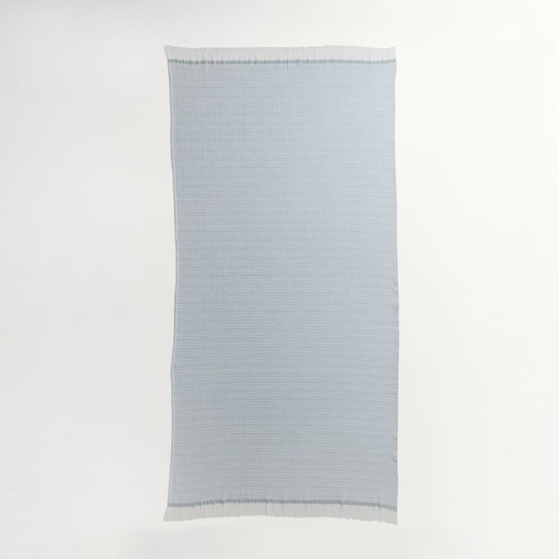 Bowie Clear Water Throw
