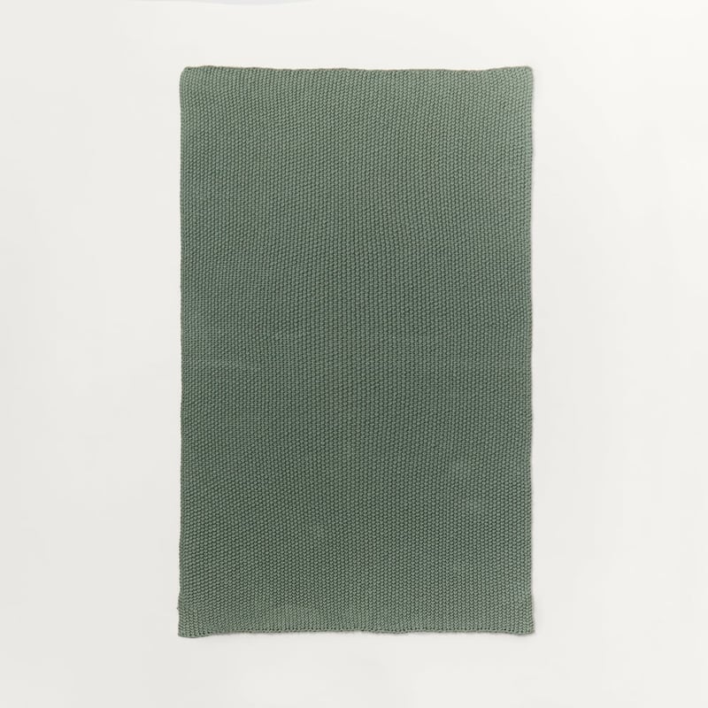 Hallstatt Lilypad Chunky Knit Throw