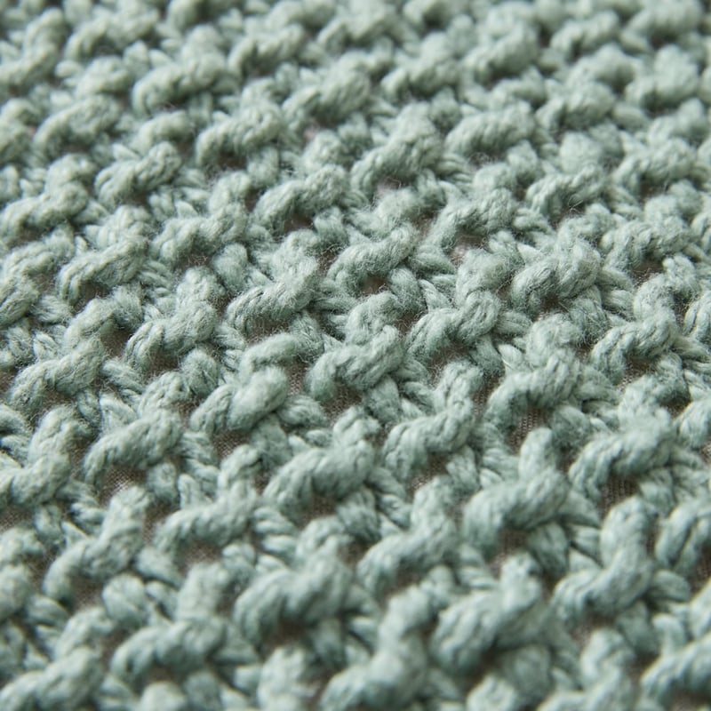 Hallstatt Lily Pad Chunky Knit Throw