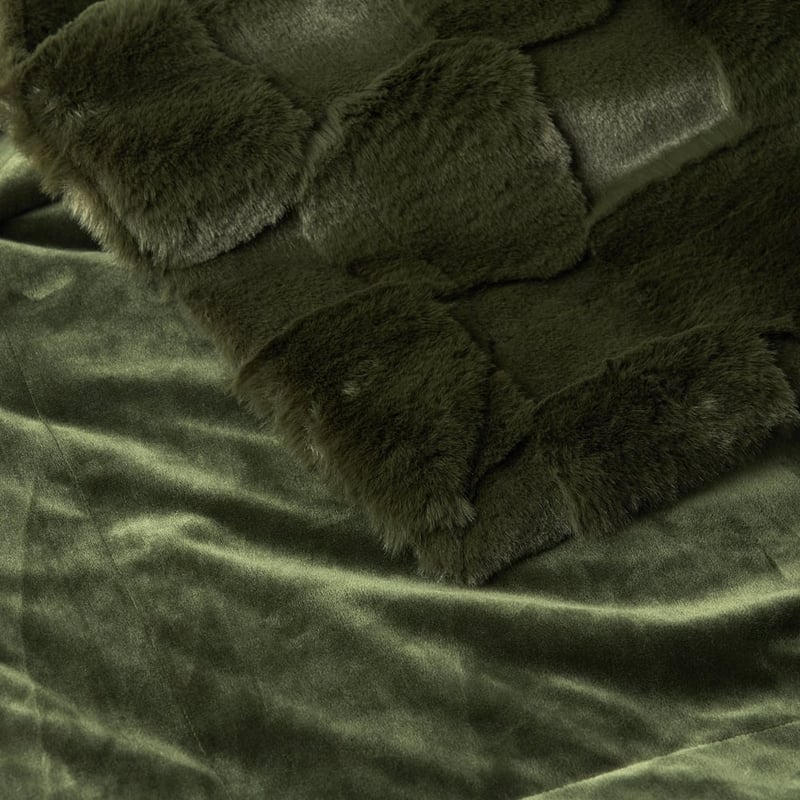 Clea Ivy Check Recycled Fur Throw
