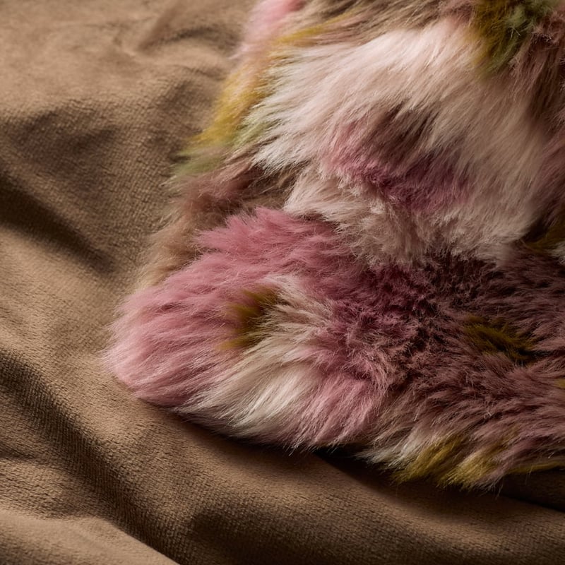 Ember Mocha Fur Throw