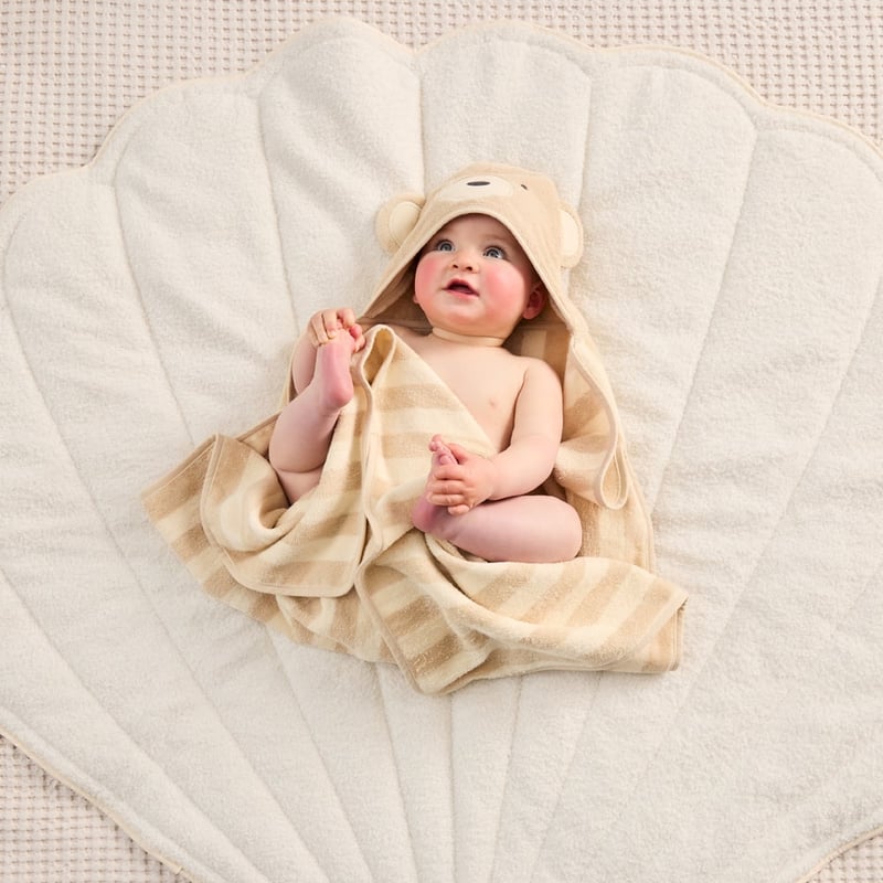 Nursery Bear Hooded Towel