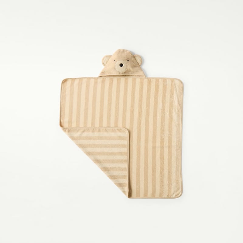 Nursery Bear Hooded Towel