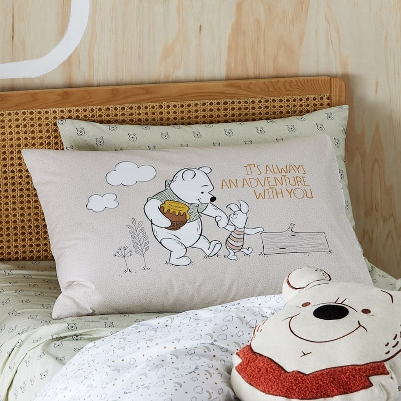 Disney Kids Winnie the Pooh White Pooh Adventure Pillowcase