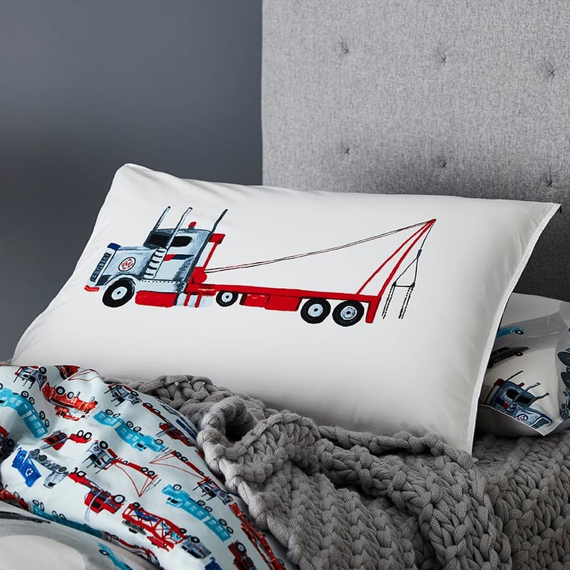 Keep on Truckin Quilt Cover Set Multi