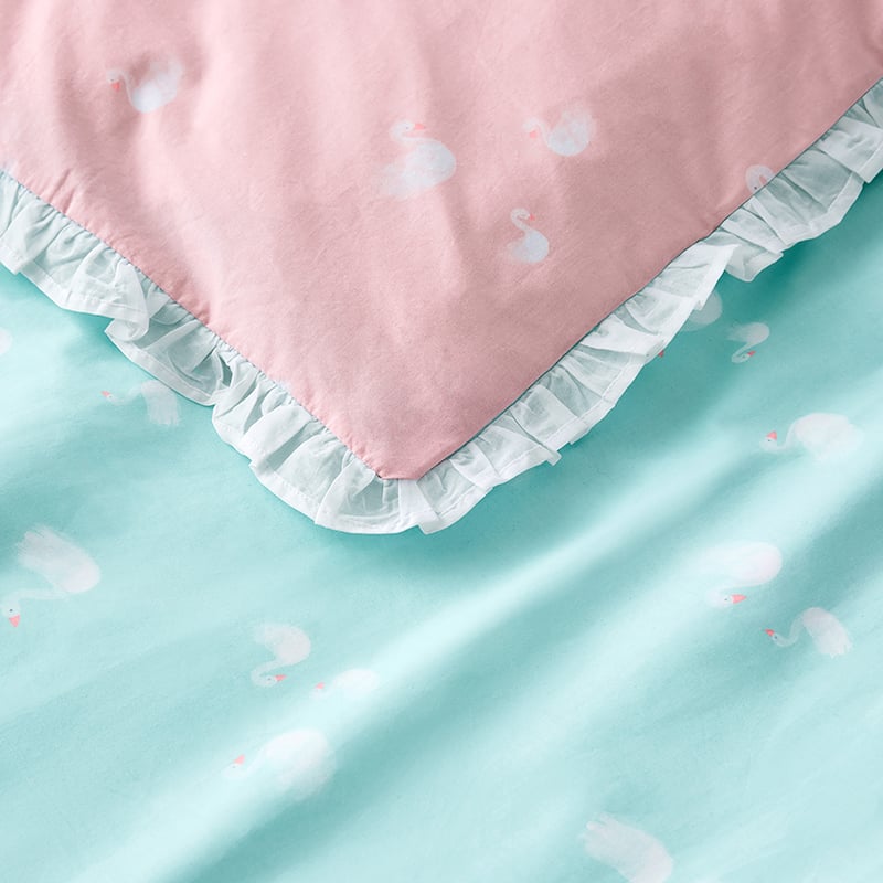 Swan Ruffle Quilt Cover Set